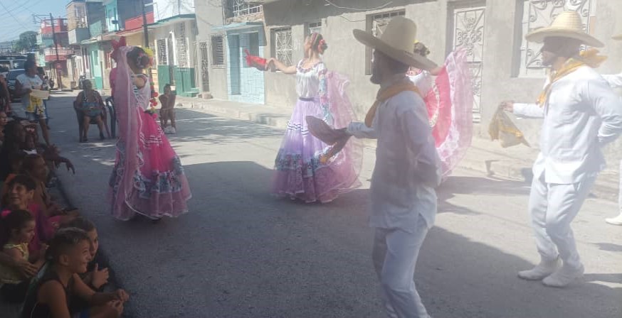 Compañías latinoamericanas cerraron Festival Internacional de las Artes Folkdanza 2024