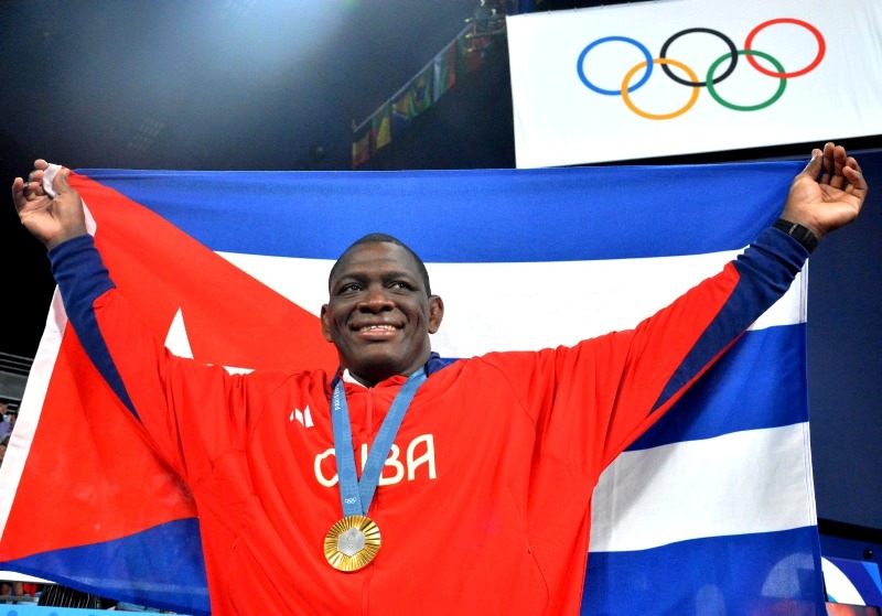 Abrazos para Mijaín López, desde la Cuba que inspira