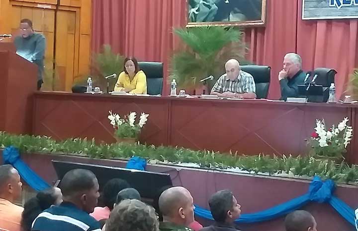 Asiste Díaz Canel pleno extraordinario del Partido en Guantánamo