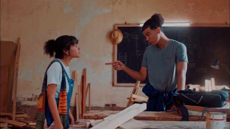 Telefilme Árbol negro, en la revista Una calle, mil caminos