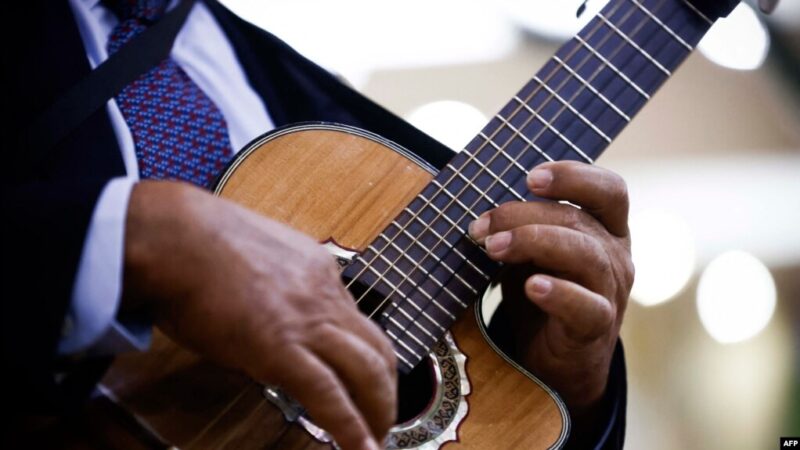 Tiempo de boleros latinos clásicos