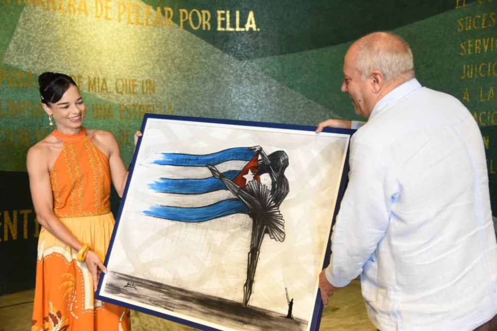 Cuba agasaja a Viengsay Valdés por sus 30 años de vida profesional