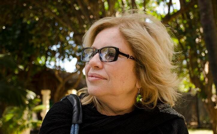 Isabel Santos y el epítome de la sensibilidad humana