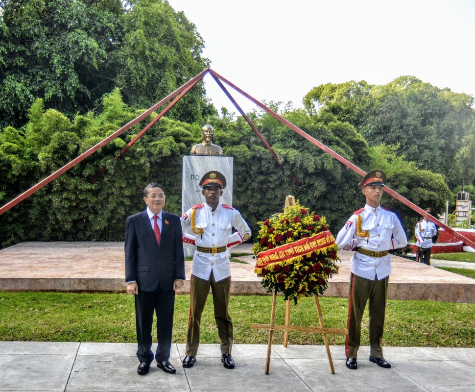 Sesiona en La Habana Comité Interparlamentario Cuba Vietnam