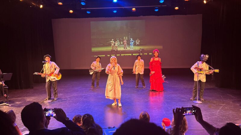 Excelente actuación de La Colmenita en Washington D.C.