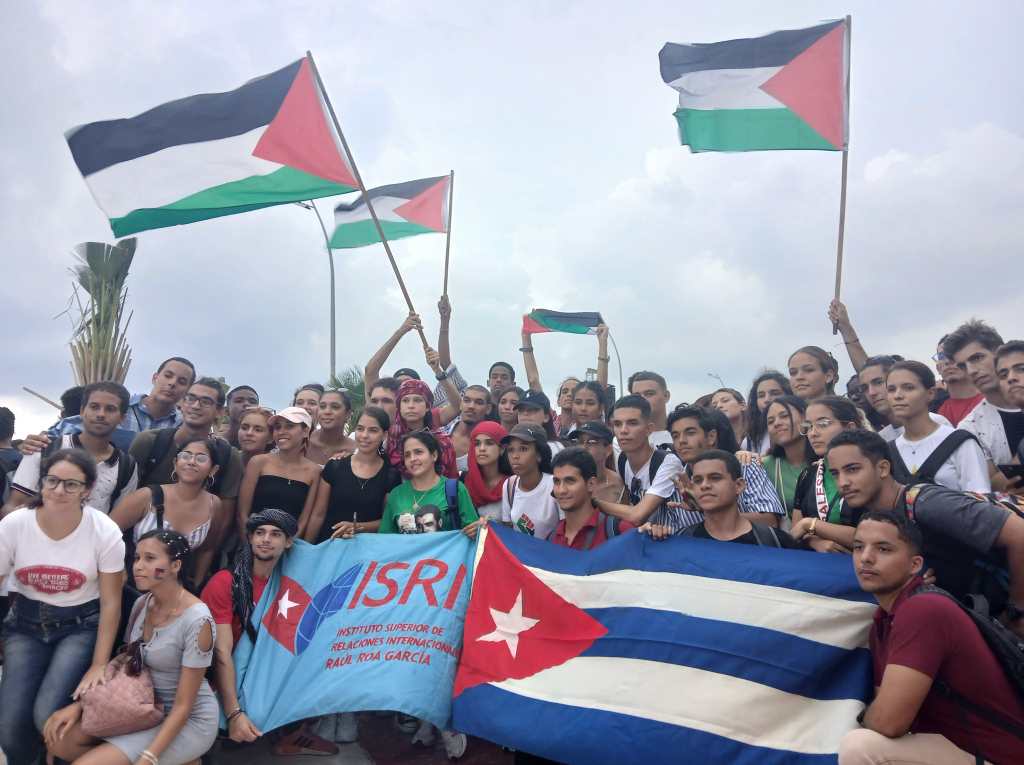 Cuba marcha por la paz en solidaridad con Palestina