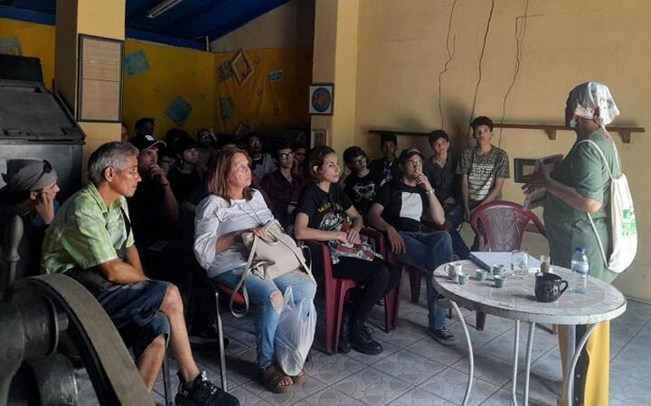 Realizan en Holguín segunda edición del Encuentro de Artistas Papeleros