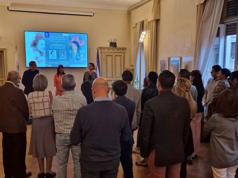 Exhiben en Italia exposición pictórica sobre Celia Sánchez Manduley