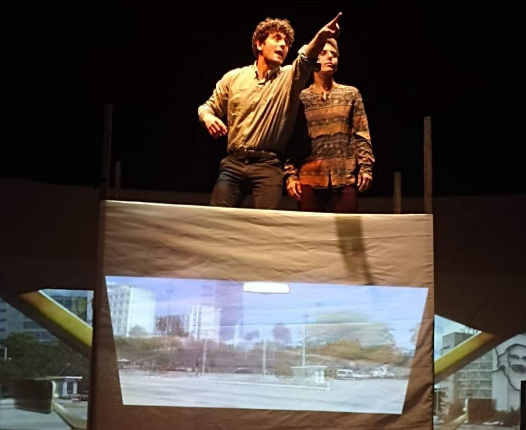 Grupo teatral italiano presenta obra contra el bloqueo a Cuba