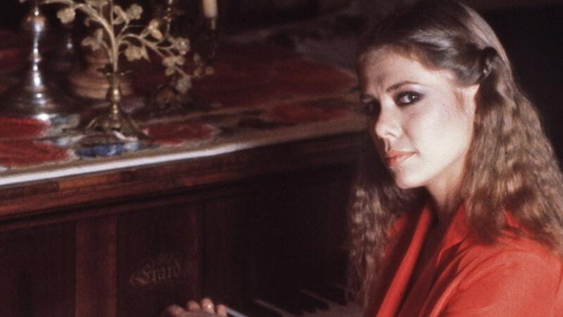 La pianista española Mari Cruz Soriano en la Media hora con su intérprete