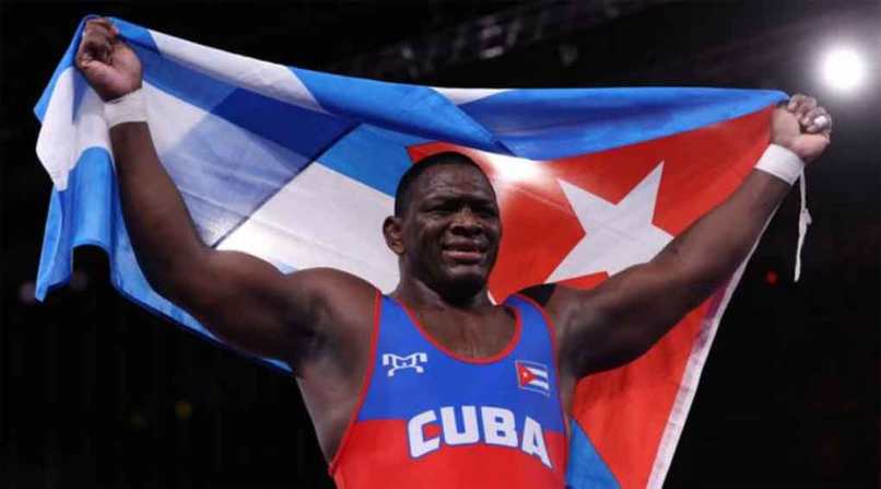 Concluye rodaje de documental Mijain, sobre ícono del deporte cubano