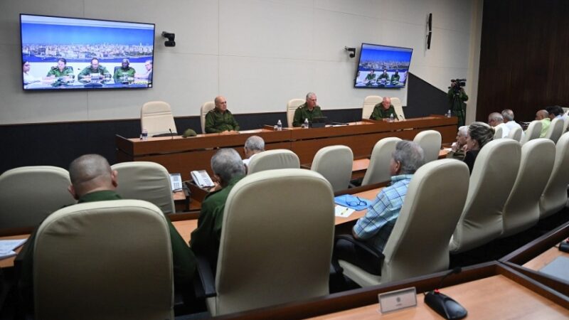 Insta Presidente cubano a enfocar la recuperación en la reparación y construcción de viviendas