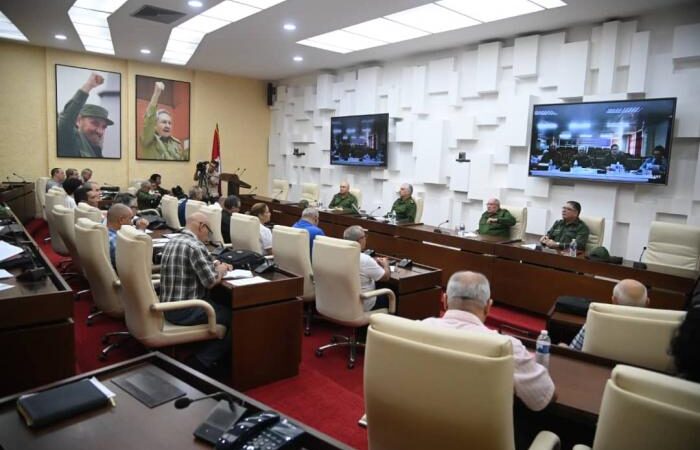 Consejo de Defensa Nacional continúa dando seguimiento a las labores de recuperación