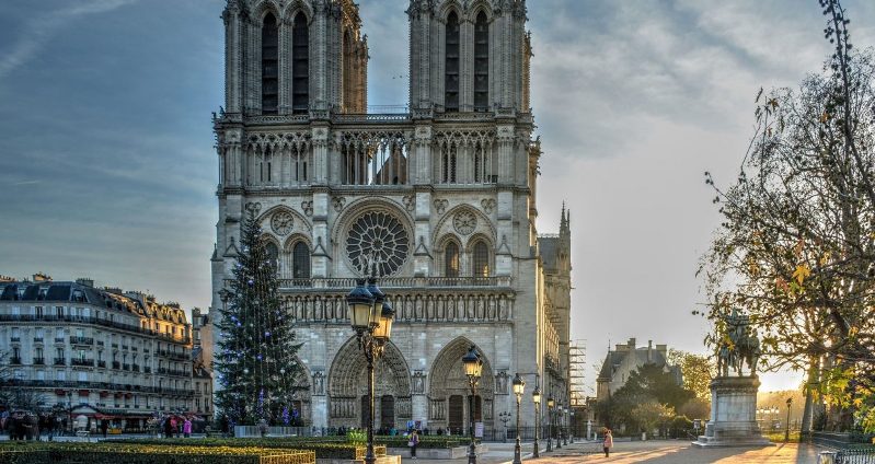 Expectativas en Francia por reapertura de Notre-Dame de París