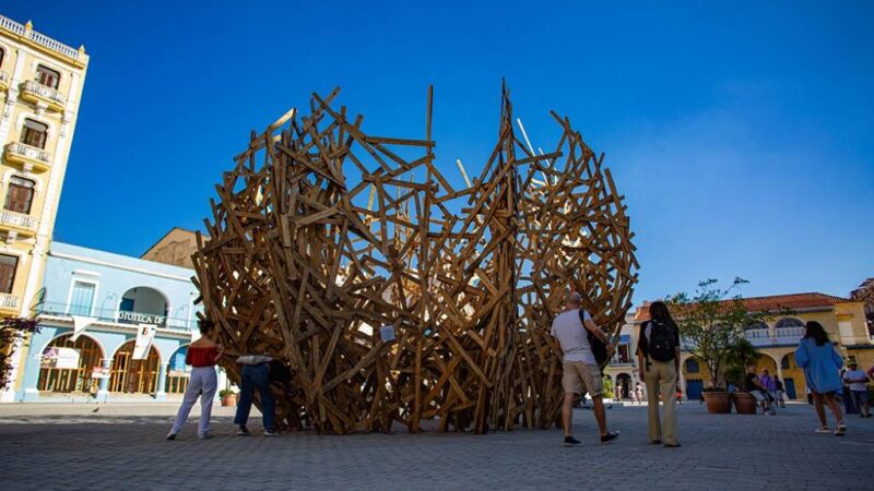 Detrás del Muro aparece en la 15ª Bienal de La Habana