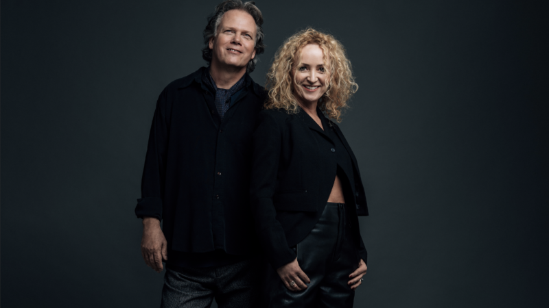 Dúo Secret Garden en Media hora con su intérprete