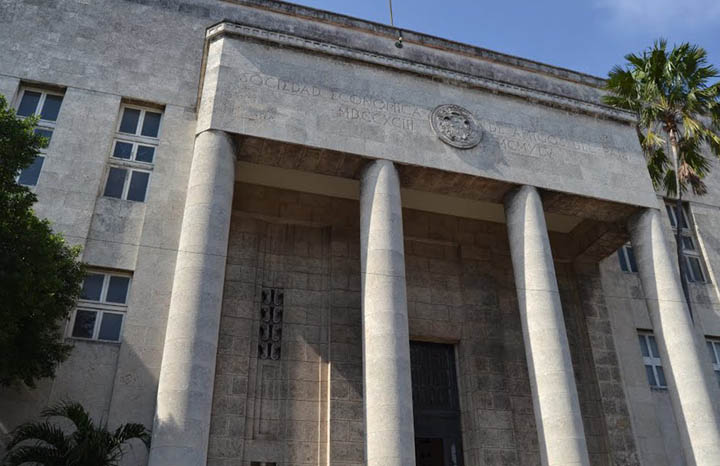 Ratifican plazo de nominación al Premio Félix Varela