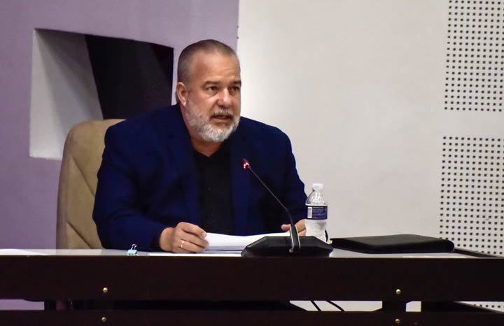 Manuel Marrero Cruz informa proyecciones de Gobierno en X Legislatura de Asamblea Nacional del Poder Popular