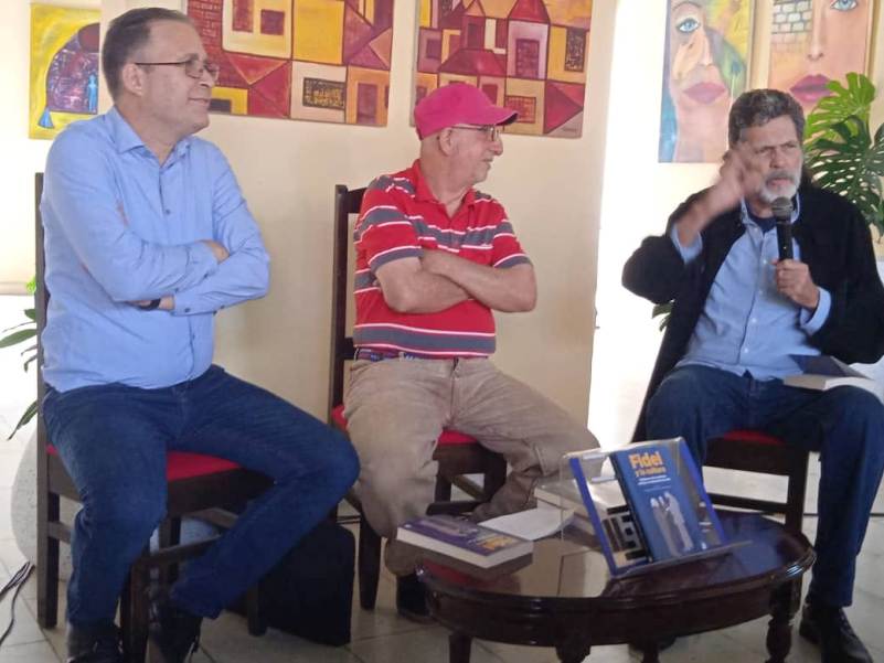 Presentan en Villa Clara libro con discursos de Fidel Castro sobre la cultura