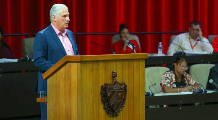 Díaz-Canel: Héroes son todos los que no creen en la derrota