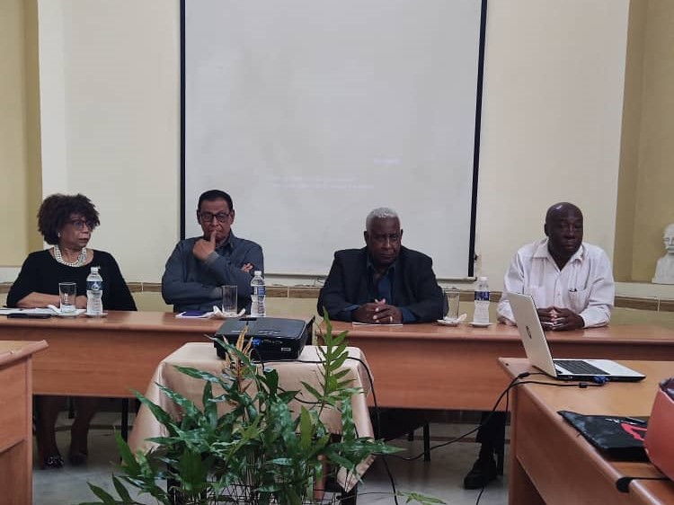 Sesionó Conferencia Internacional de la Asociación de Pedagogos de Cuba (+Fotos)