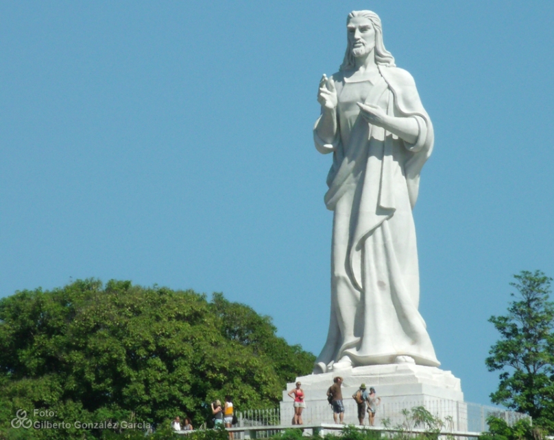 El gigante que vigila la entrada a La Habana