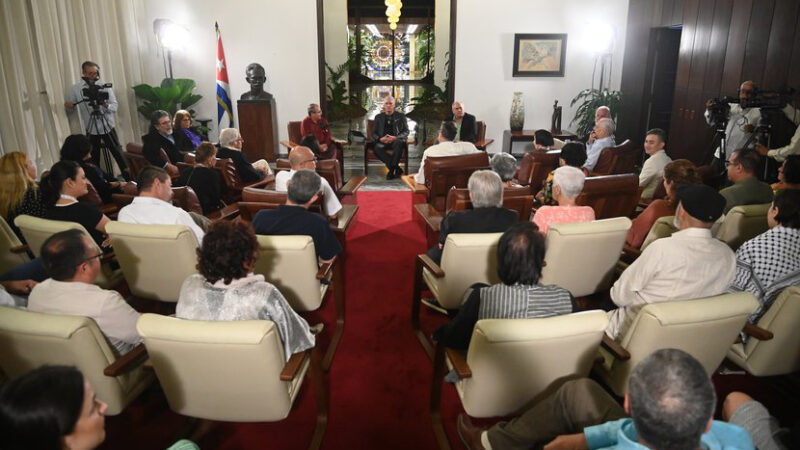 Dedican espacio Desde la Presidencia al Festival de Cine