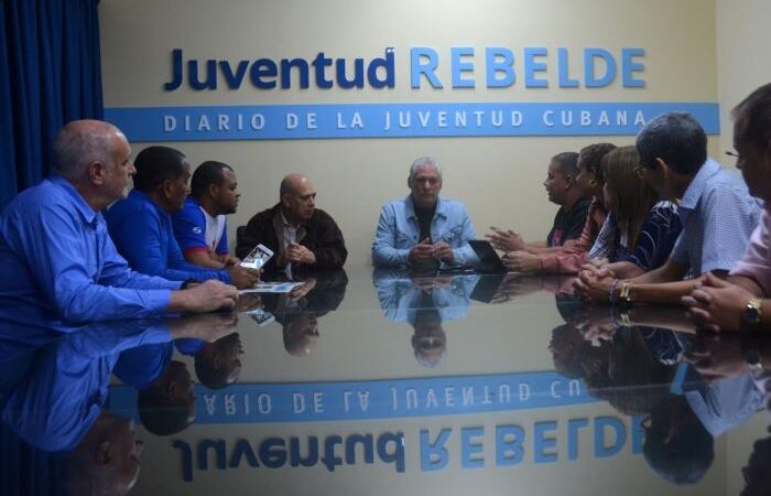 Visitó Díaz-Canel nuevas sedes de instituciones de la prensa cubana