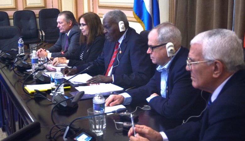 Sostiene Presidente de la Asamblea Nacional del Poder Popular encuentro con su homóloga rusa