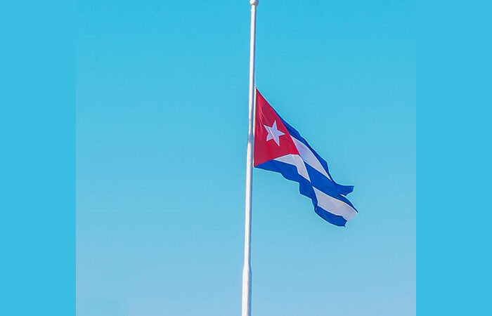 Decreta Presidente de la República Duelo Oficial en Cuba