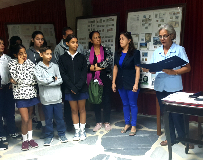 Celebran aniversario 60 del Museo Postal Cubano