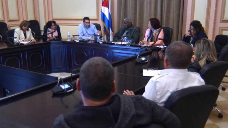 Fiscalizará Parlamento cubano al Ministerio del Transporte