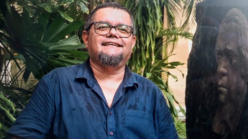 Escritores y artistas de Cuba unidos para un canto a Eduardo Sosa