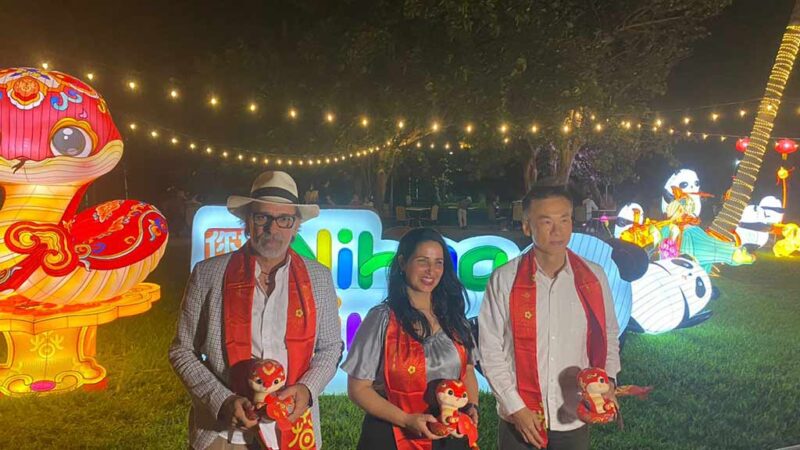 Exposición celebra aniversario 65 de las relaciones entre Cuba y China