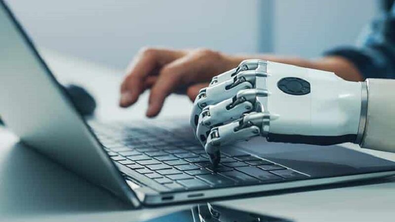 Inteligencia Artificial a debate en Feria del Libro de La Habana