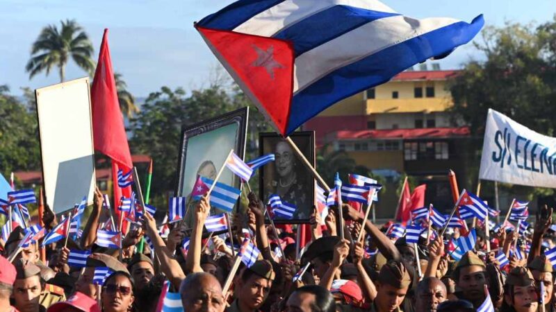 Pueblo de Cuba exige devolución de territorio ocupado por los Estados Unidos