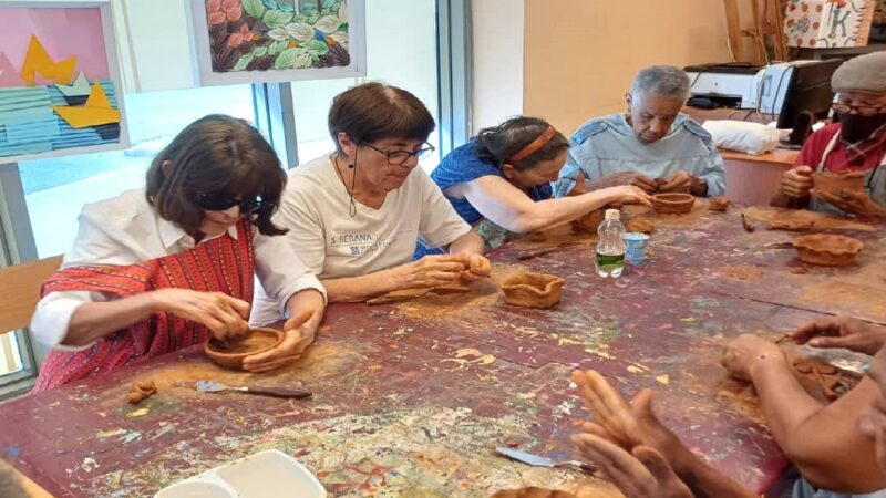 Desde el barro, comunidad de adultos mayores en Museo Nacional de Bellas Artes de Cuba