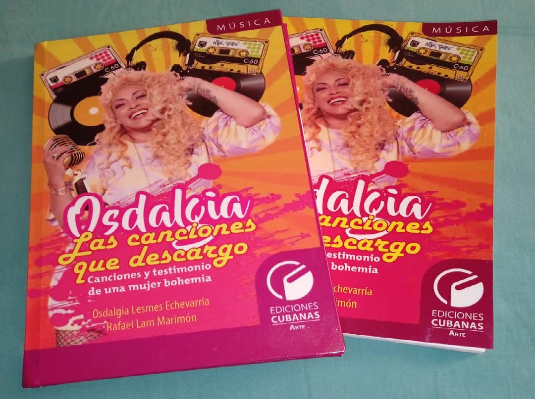 Presentan en 33º Feria del Libro título de la Dama de la canción Osdalgia