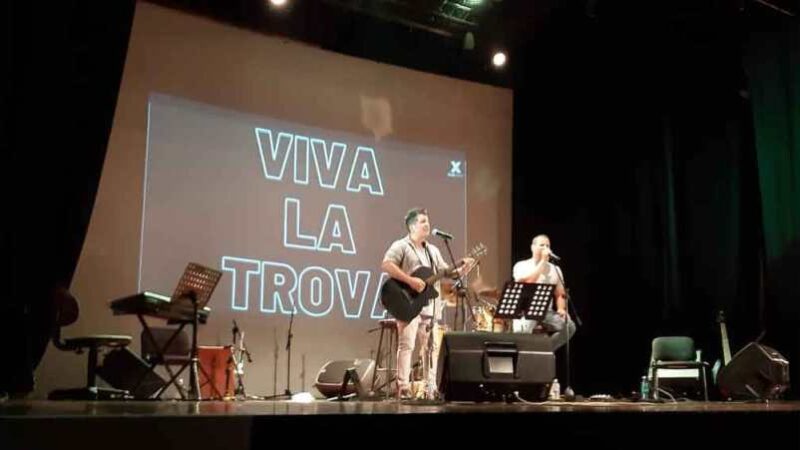 Dúo cubano Buena Fe en espacio Viva la Trova en El Salvador