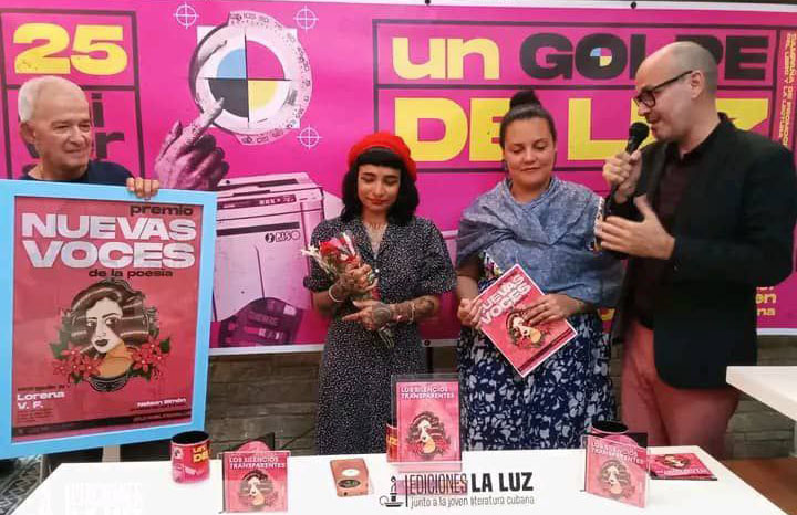 Escritora holguinera obtiene el premio Nuevas Voces de la Poesía 2024