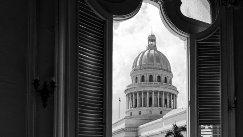 Muestra fotográfica de artista ecuatoriano Descubriendo La Habana