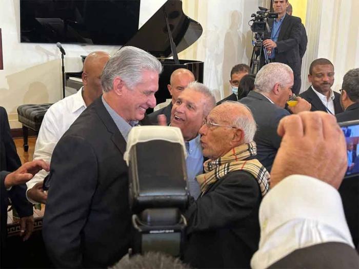 Fallece el destacado periodista y patriota cubano Max Lesnik