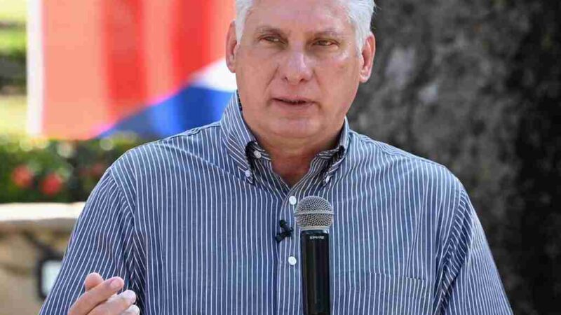 Díaz-Canel resalta tema agrícola en Foro Empresarial