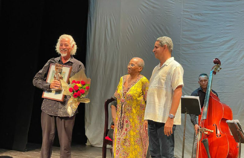 Reconoce Consejo de las Artes Escénicas en Guantánamo a destacadas figuras del teatro