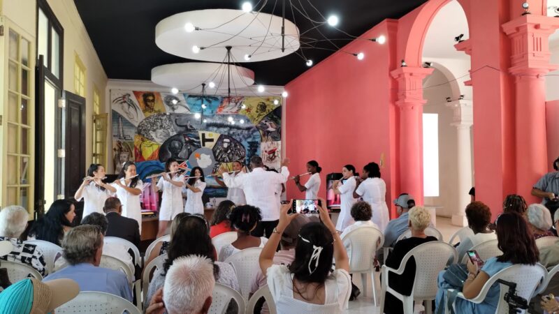 Orlando Valle «Maraca» y Camerata Cortés estrenan videoclip