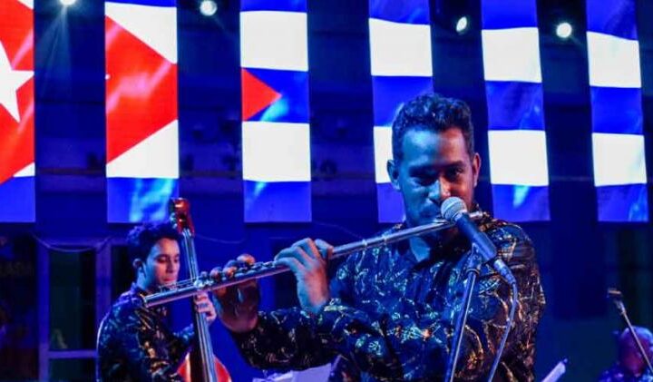 Popular orquesta ratifica compromiso con el músico Miguel Failde