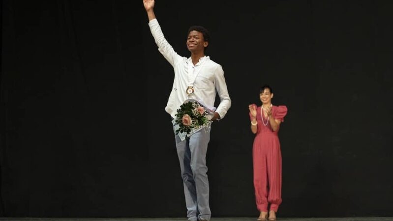 Entregan premios del Concurso Internacional para Estudiantes de Ballet