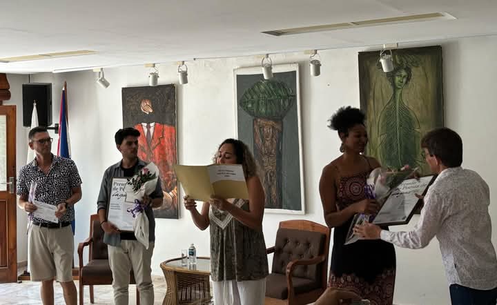 Entregan Premio de Poesía de La Gaceta de Cuba