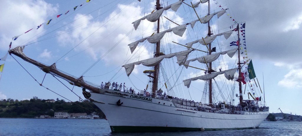 Buque Escuela Cuauhtémoc de la Armada de México de visita en La Habana