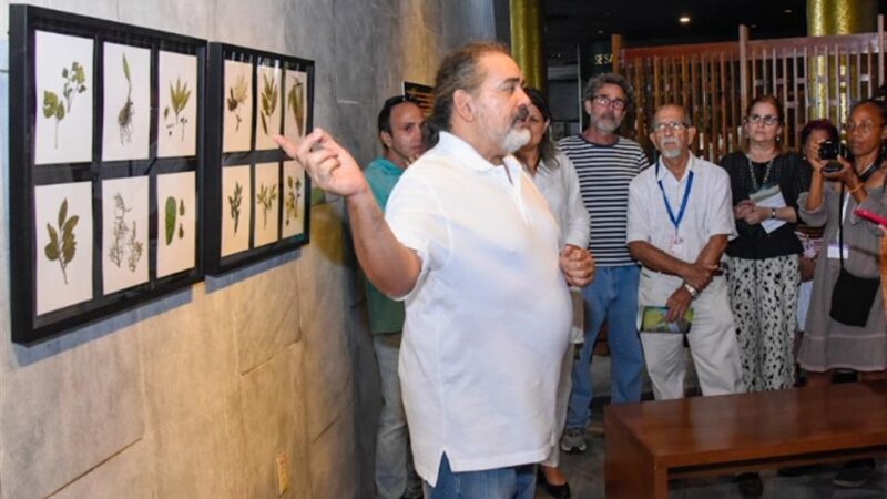 En el Memorial José Martí, exposición El culto de los cubanos